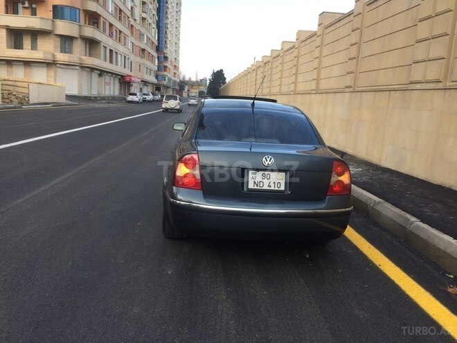 Volkswagen Passat 2001, 200,800 km - 1.8 l - Bakı