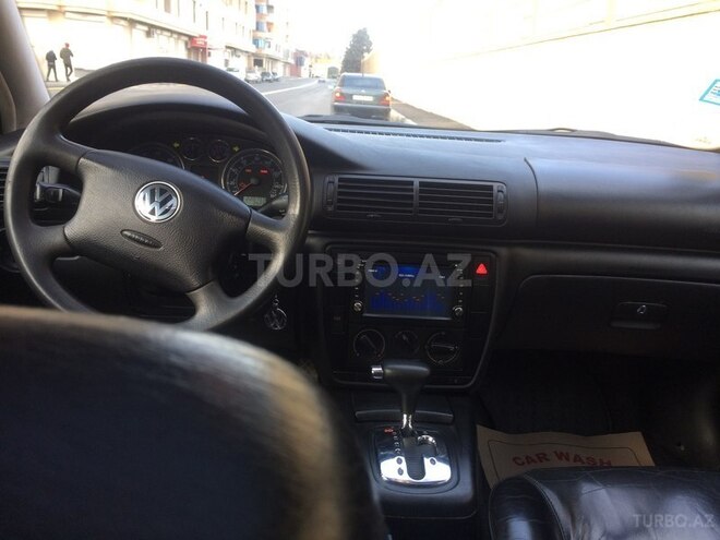 Volkswagen Passat 2001, 200,800 km - 1.8 l - Bakı