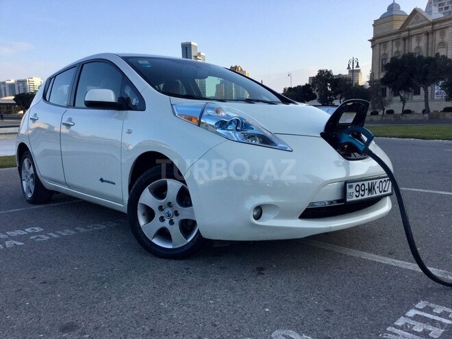 Nissan Leaf 2012, 45,000 km - 9.0 l - Bakı