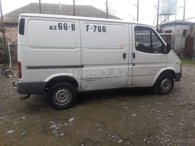 Ford Transit 1999, 345,000 km - 2.5 l - Yevlax