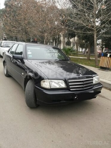 Mercedes C 200 1997, 275,631 km - 2.2 l - Goranboy
