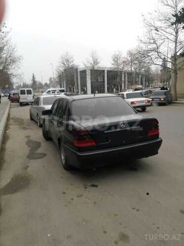 Mercedes C 200 1997, 275,631 km - 2.2 l - Goranboy