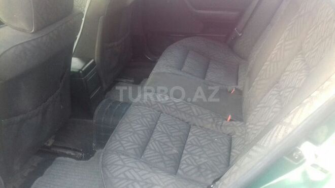 Mercedes C 220 1993, 338,762 km - 2.2 l - Şəki