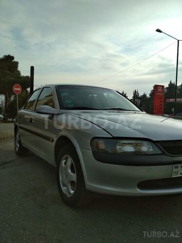 Opel Vectra 1998, 230,000 km - 2.0 l - Bakı