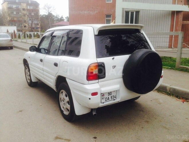 Toyota RAV4 1998, 258,179 km - 2.0 l - Bakı
