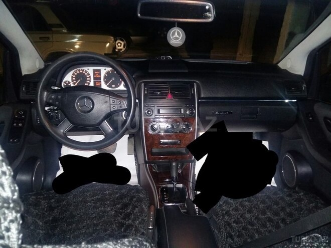 Mercedes B 180 2009, 57,846 km - 1.8 л - Şirvan