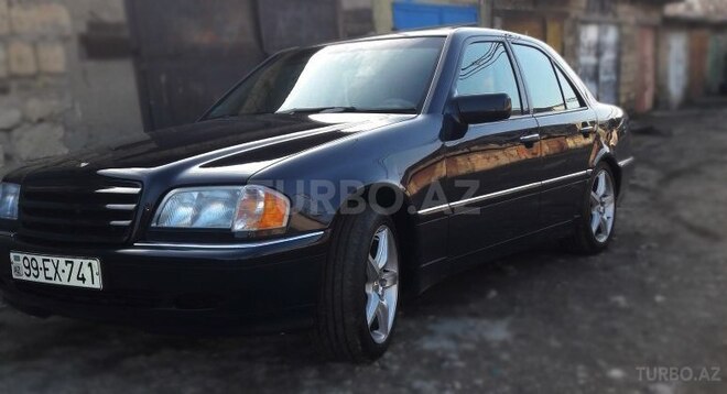 Mercedes C 230 1999, 250,000 km - 2.3 л - Sumqayıt
