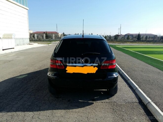 Mercedes B 180 2009, 49,609 km - 1.8 л - Şirvan