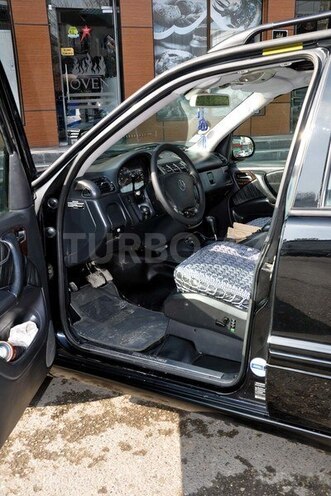 Mercedes ML 320 2001, 178,000 km - 3.2 l - Bakı
