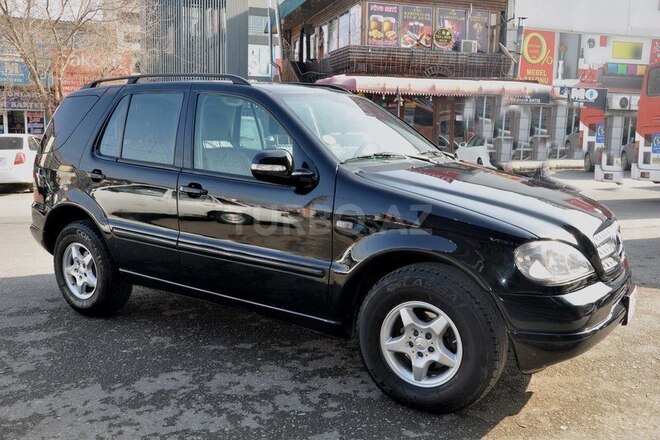 Mercedes ML 320 2001, 178,000 km - 3.2 l - Bakı