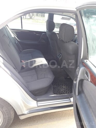 Mercedes E 280 1999, 330,000 km - 2.8 l - Bakı