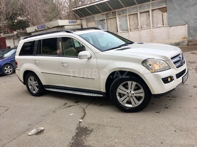 Mercedes GL 450 2007, 173,000 km - 4.5 l - Bakı