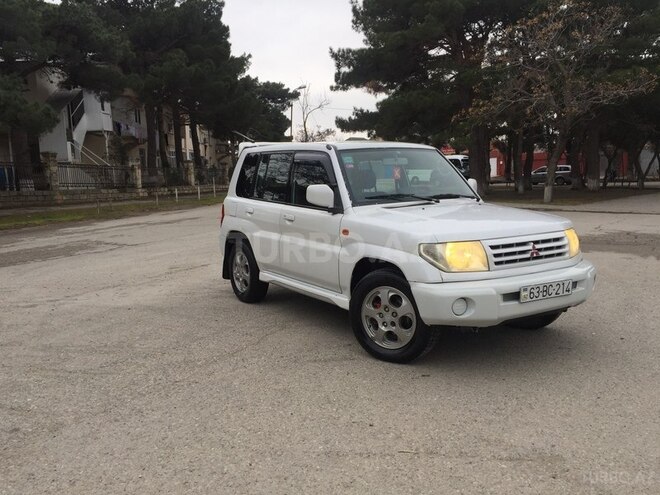 Mitsubishi Pajero io 1999, 165,000 km - 1.8 л - Sumqayıt