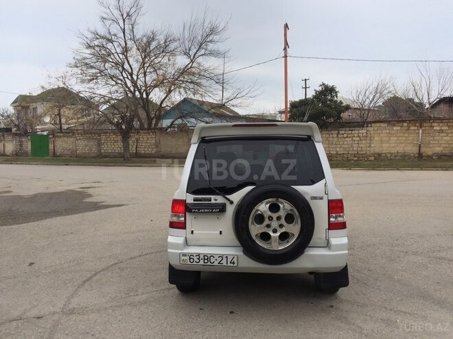 Mitsubishi Pajero io 1999, 165,000 km - 1.8 л - Sumqayıt