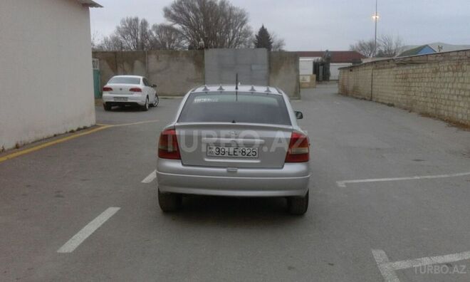 Opel Astra 2000, 235,679 km - 2.0 l - Sumqayıt