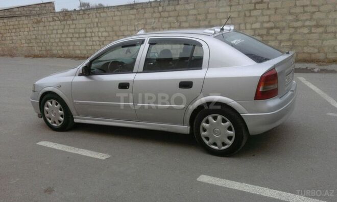 Opel Astra 2000, 235,679 km - 2.0 l - Sumqayıt