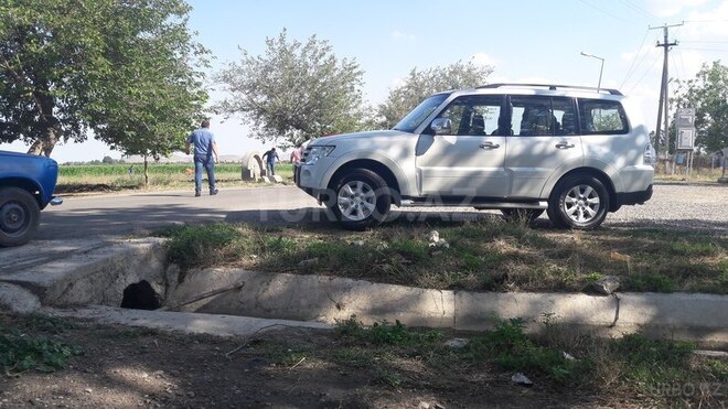 Mitsubishi Pajero 2009, 125,000 km - 3.0 l - Bakı