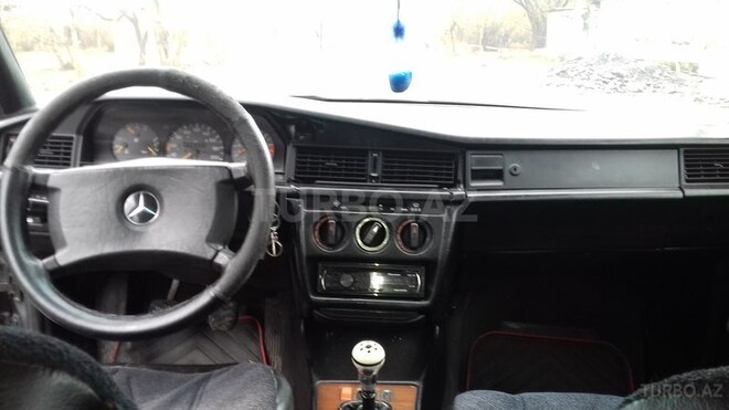Mercedes 190 1990, 336,000 km - 1.8 l - Qəbələ