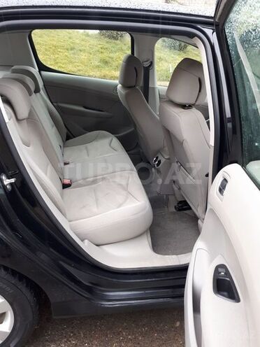 Peugeot 308 2008, 53,000 km - 1.6 l - Bakı