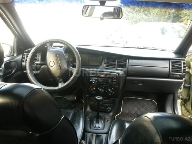 Opel Vectra 1996, 315,000 km - 1.8 л - Bakı