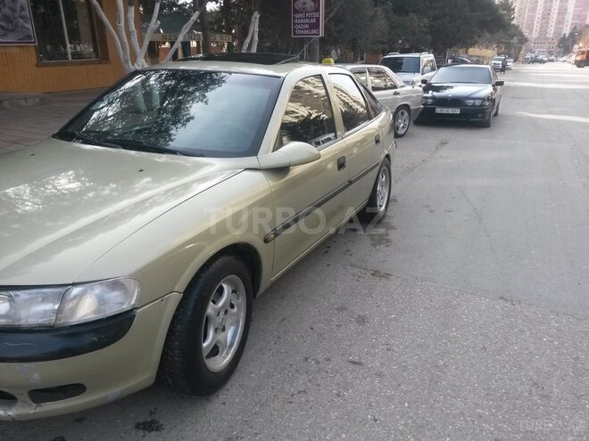 Opel Vectra 1996, 315,000 km - 1.8 л - Bakı