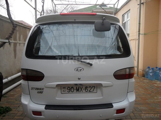 Hyundai H-1 2004, 218,000 km - 2.5 л - Bakı