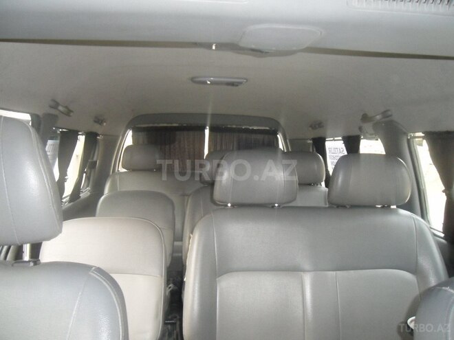 Hyundai H-1 2004, 218,000 km - 2.5 л - Bakı