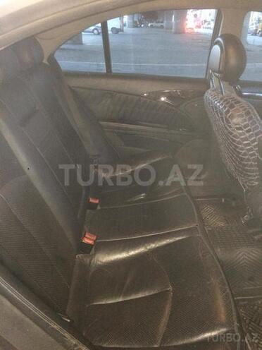 Mercedes E 220 2003, 243,073 km - 2.2 l - Bakı