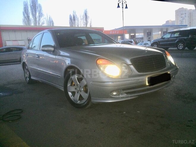Mercedes E 220 2003, 243,073 km - 2.2 l - Bakı