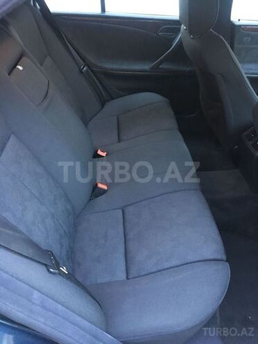 Mercedes E 270 2000, 291,000 km - 2.7 l - Bakı
