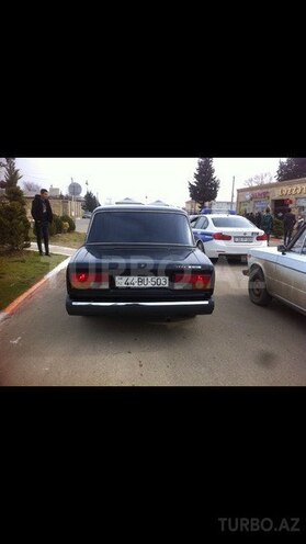 LADA (VAZ) 2107 2010, 4,242 km - 0.4 l - Salyan