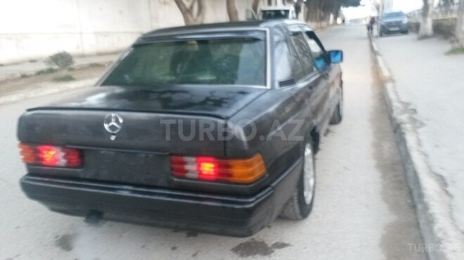 Mercedes 190 1990, 250,000 km - 2.0 l - Sumqayıt