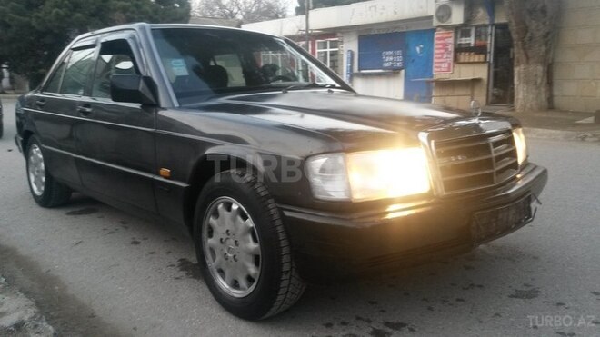 Mercedes 190 1990, 250,000 km - 2.0 l - Sumqayıt