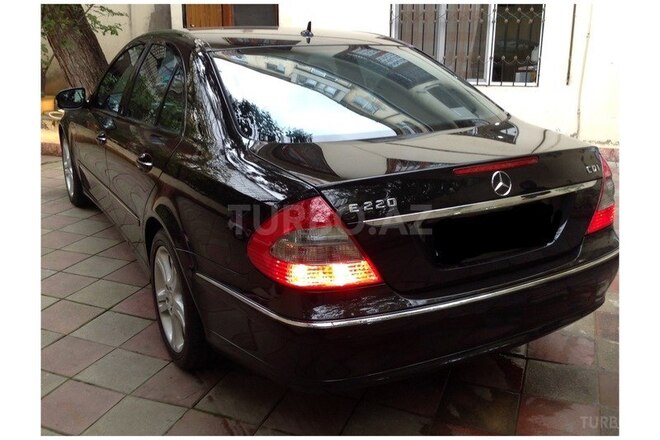 Mercedes E 220 2008, 155,000 km - 2.2 л - Bakı