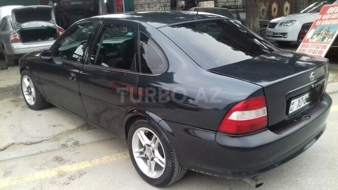 Opel Vectra 1996, 209,634 km - 1.8 л - Bakı