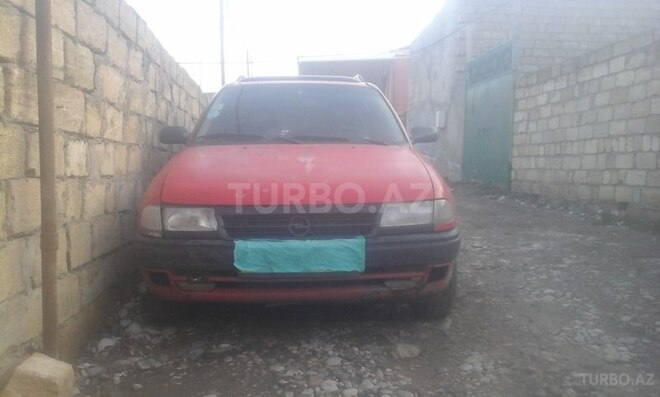 Opel Astra 1995, 231,000 km - 1.6 л - Bakı