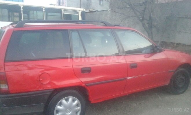 Opel Astra 1995, 231,000 km - 1.6 л - Bakı