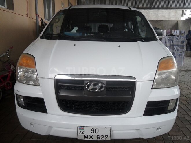 Hyundai H-1 2004, 218,000 km - 2.5 л - Bakı