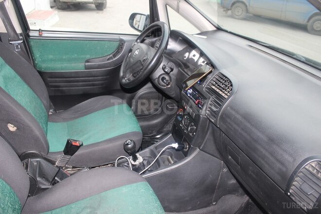 Opel Zafira 2000, 230,000 km - 1.8 l - Bakı