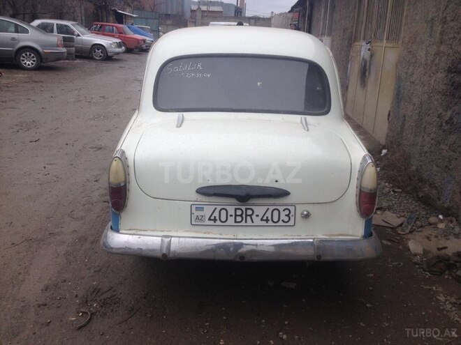 Moskvich  1962, 220,000 km - 2.4 l - Quba