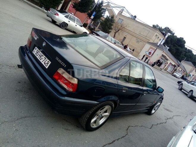 BMW 320 1997, 260,000 km - 2.0 l - Bakı