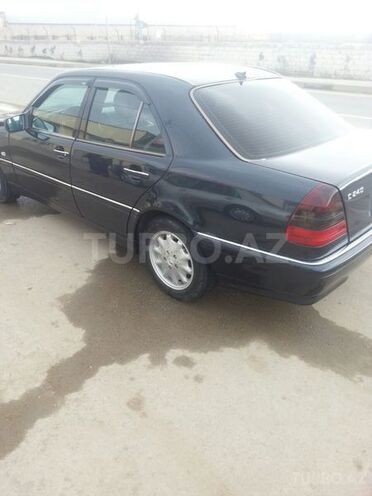 Mercedes C 240 1999, 260,000 km - 2.4 l - Bakı