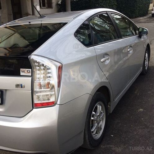 Toyota Prius 2011, 136,000 km - 1.8 l - Bakı