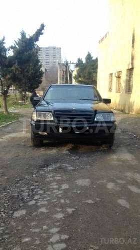 Mercedes C 200 1999, 244,000 km - 2.0 л - Bakı