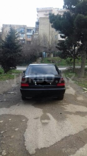 Mercedes C 200 1999, 244,000 km - 2.0 л - Bakı
