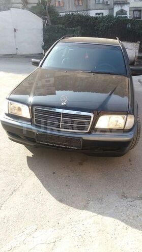 Mercedes C 220 2000, 275,000 km - 2.2 l - Bakı