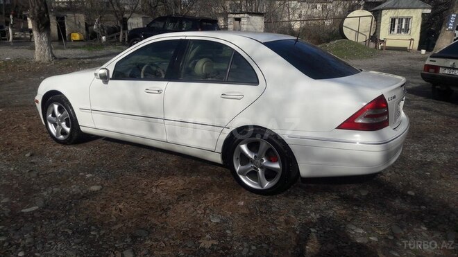 Mercedes C 240 2002, 330,000 km - 2.6 l - Bərdə