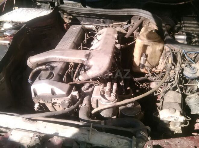 Mercedes E 300 1989, 311,111 km - 0.3 l - Biləsuvar