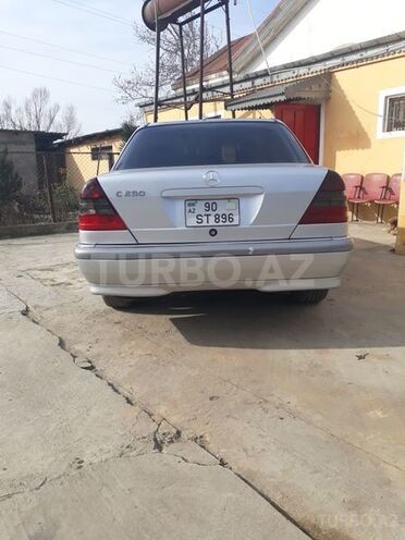 Mercedes C 230 1999, 232,500 km - 2.3 л - Bakı