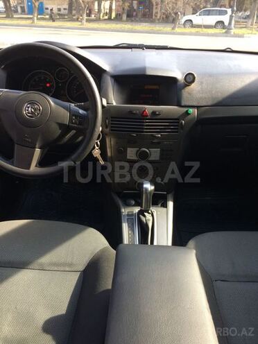 Opel Astra 2005, 188,000 km - 1.8 л - Bakı
